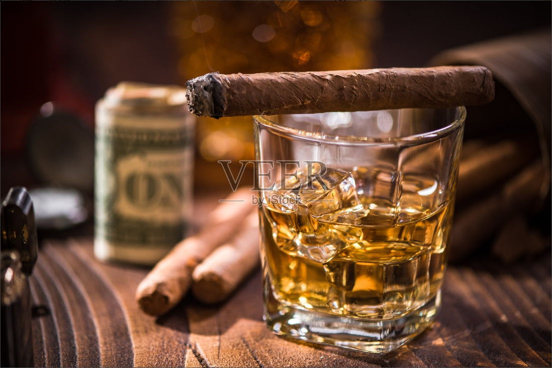 Master the Art of Cigar Storage: The Ultimate Guide to Seasoning Your Humidor